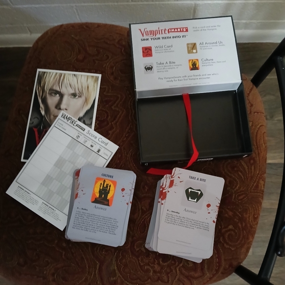 New Vampire Smarts: Sink Your Teeth Into It. - Picture 3 of 12